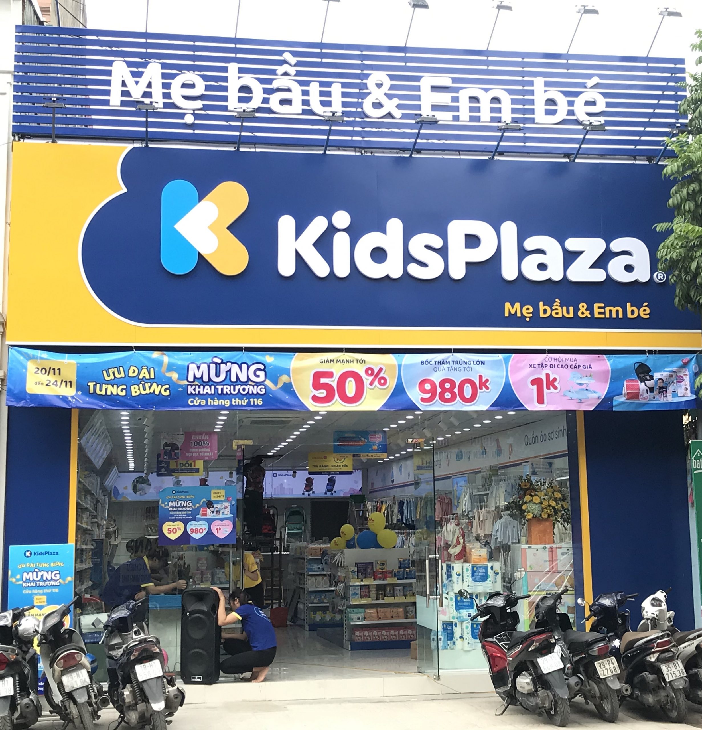 Shop-giay-tre-em-tai-Bien_Hoa-gia-re-Kids-Plaza